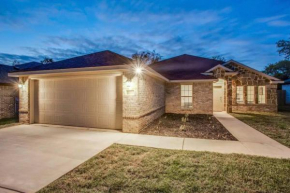 DFW Mid City Gem